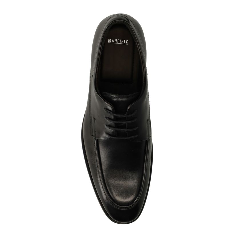Zwarte leren veterschoenen
