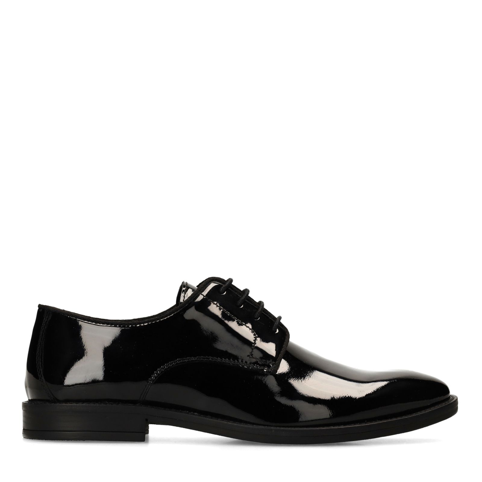 Zwarte lakleren veterschoenen