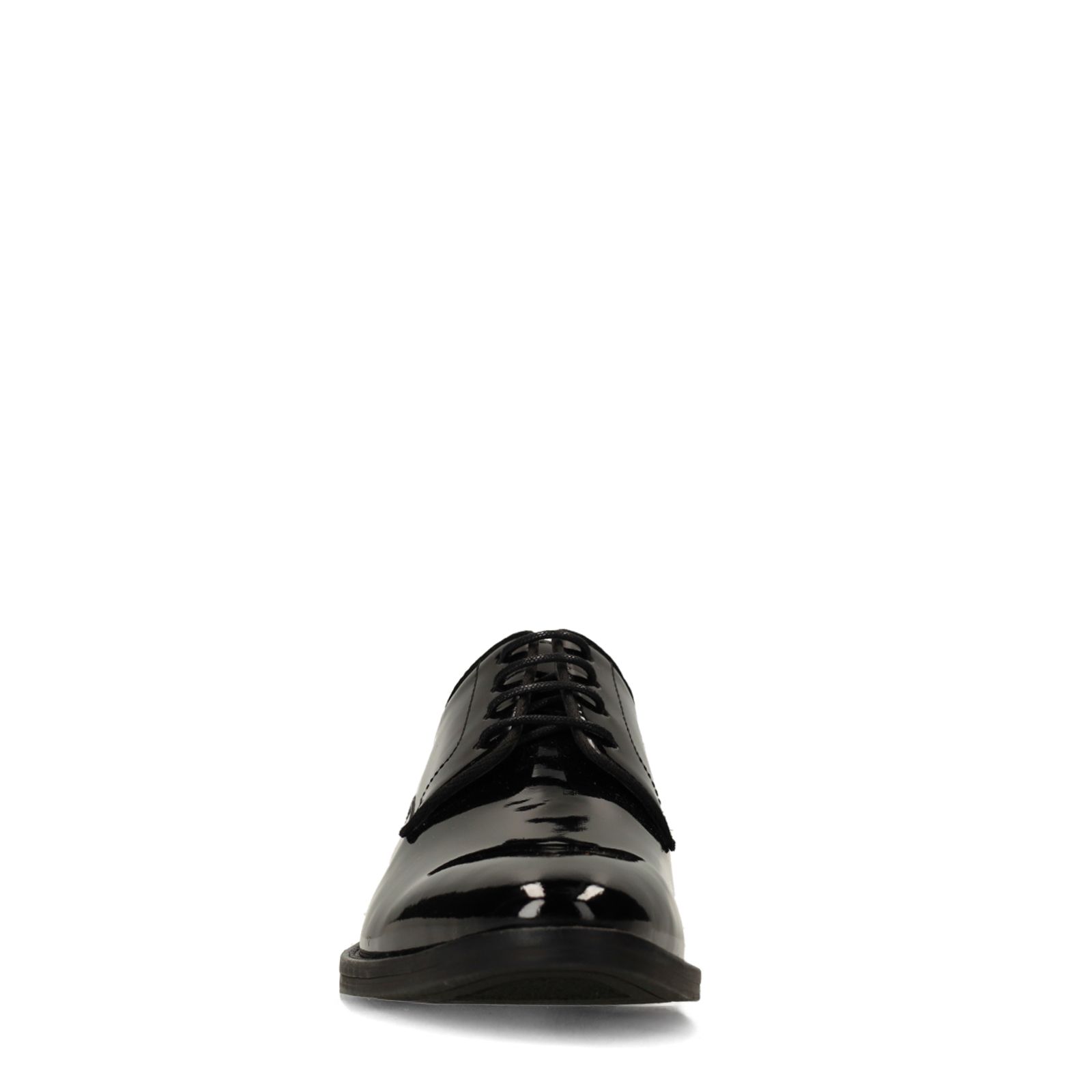 Zwarte lakleren veterschoenen