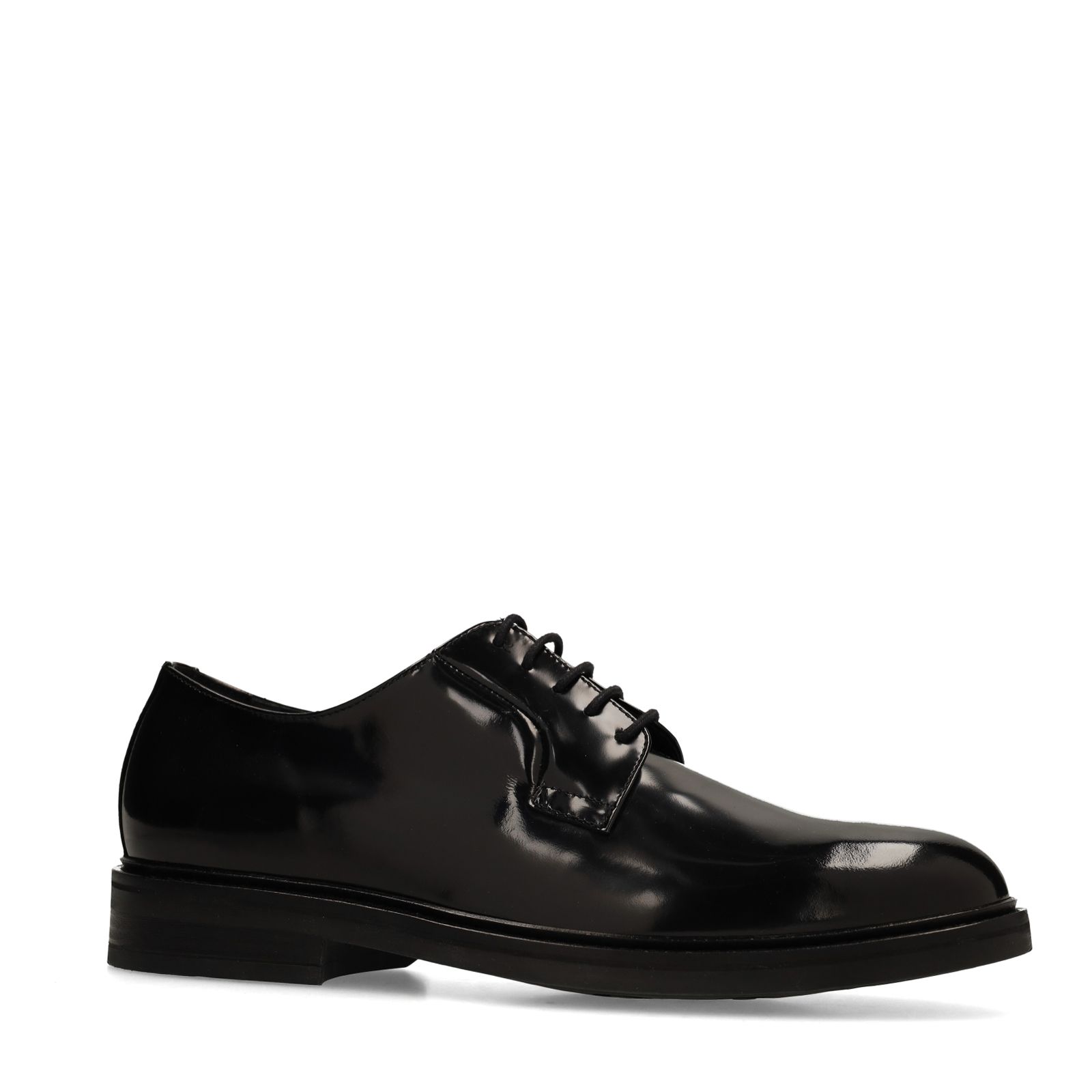 Zwarte lak leren veterschoenen