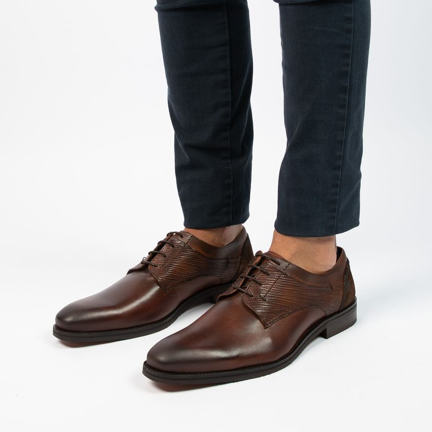 Cognac leren veterschoenen