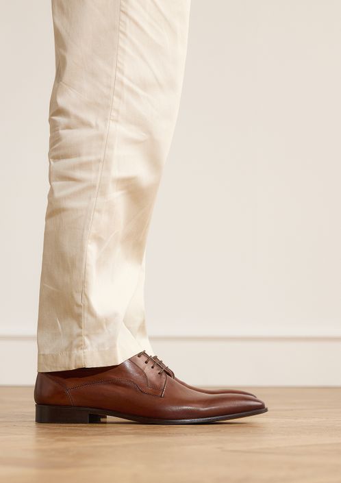 Bruine leren veterschoenen