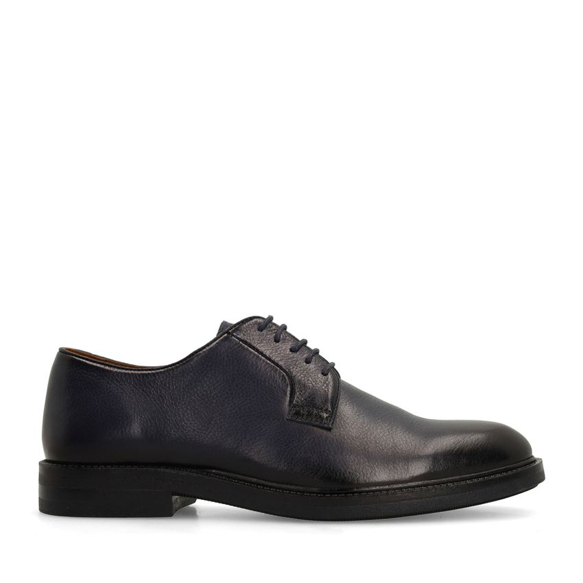 Zwarte leren veterschoenen