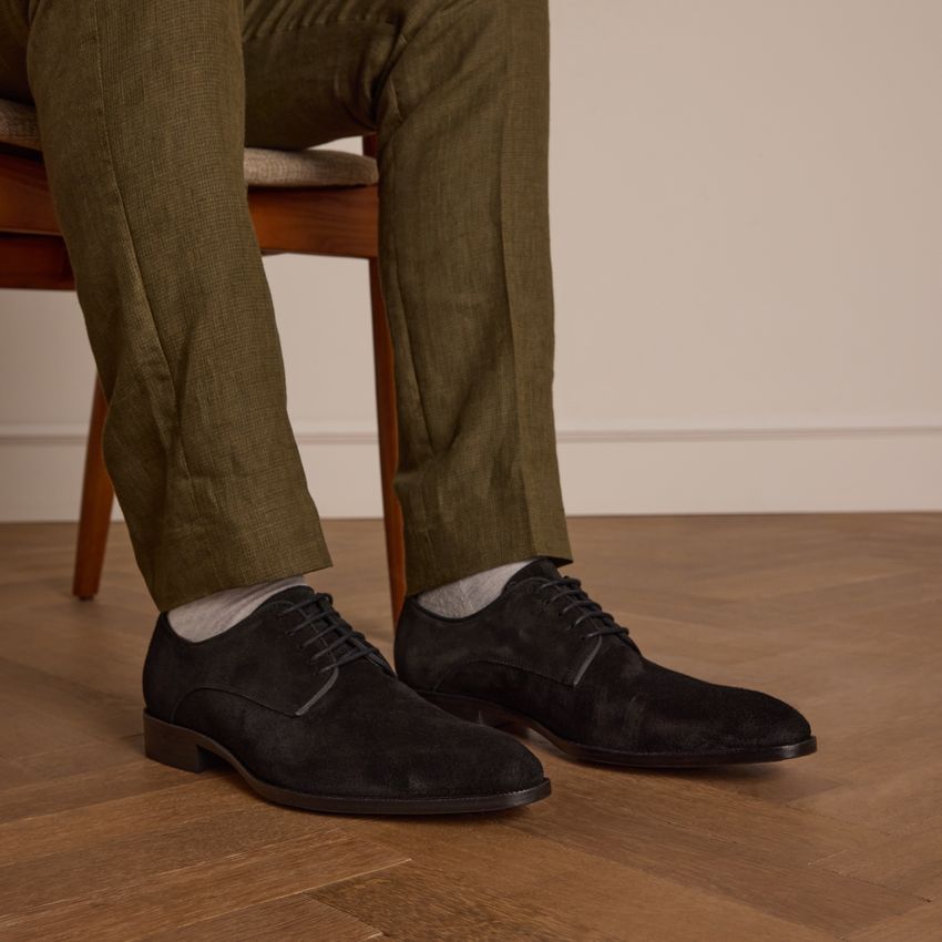 Donkerblauwe suède veterschoenen
