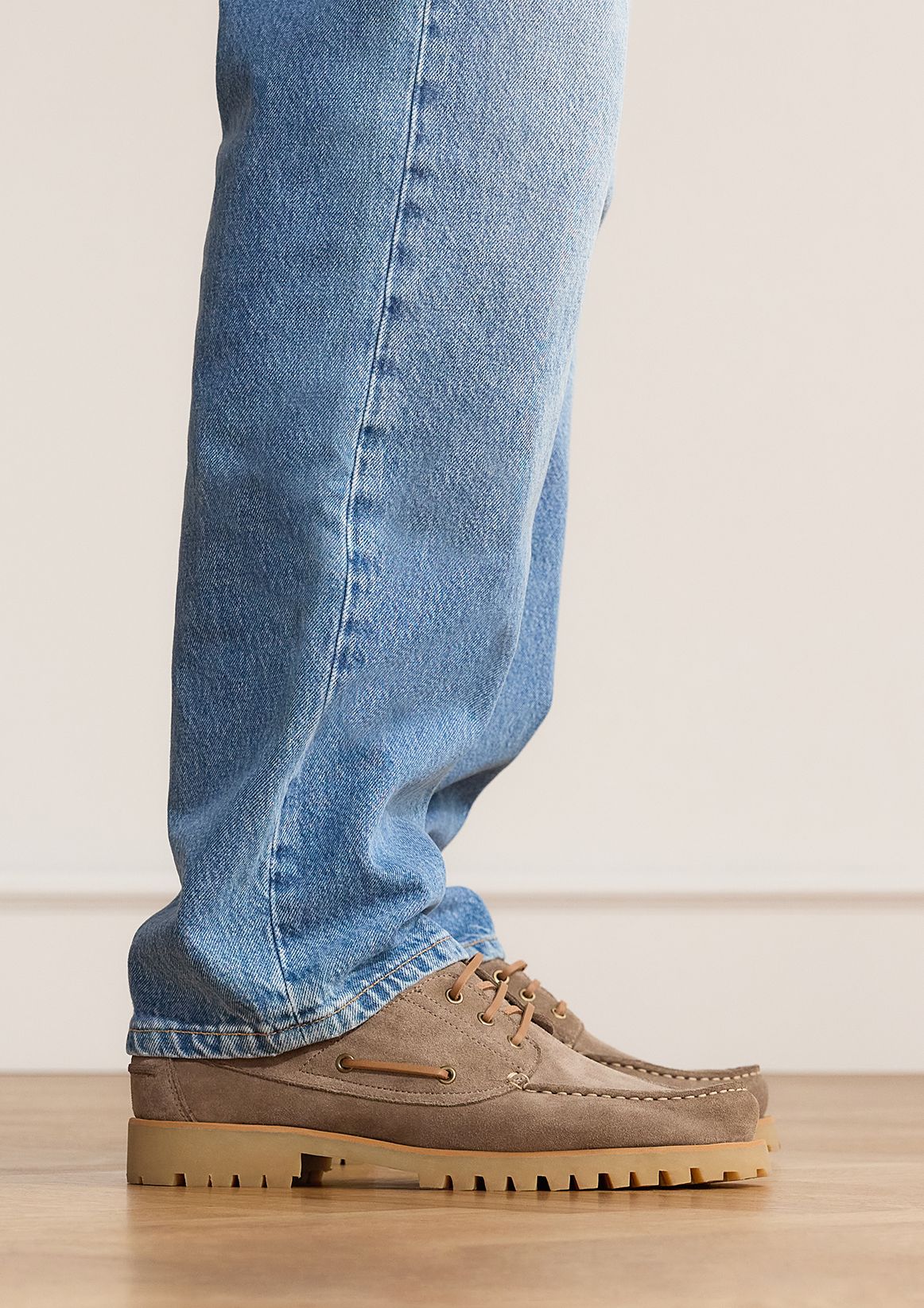 Beige suède bootschoenen