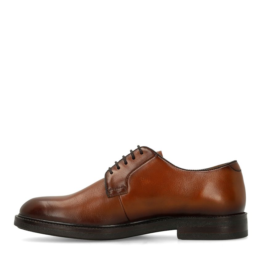 Cognacfarbene Lederschnürschuhe