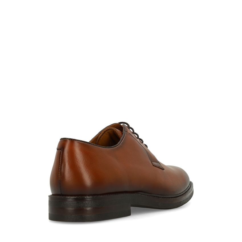 Cognacfarbene Lederschnürschuhe