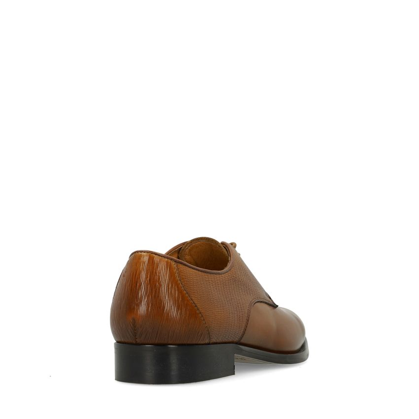 Cognac leren veterschoenen