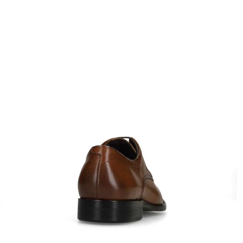 Cognac leren veterschoenen