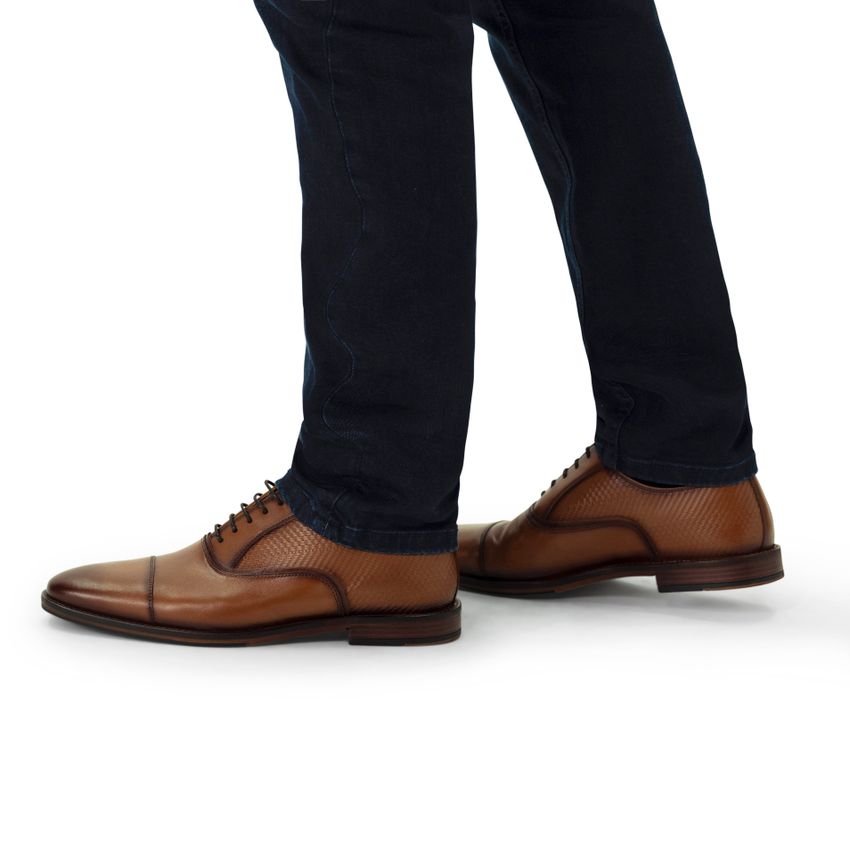 Cognac leren veterschoenen