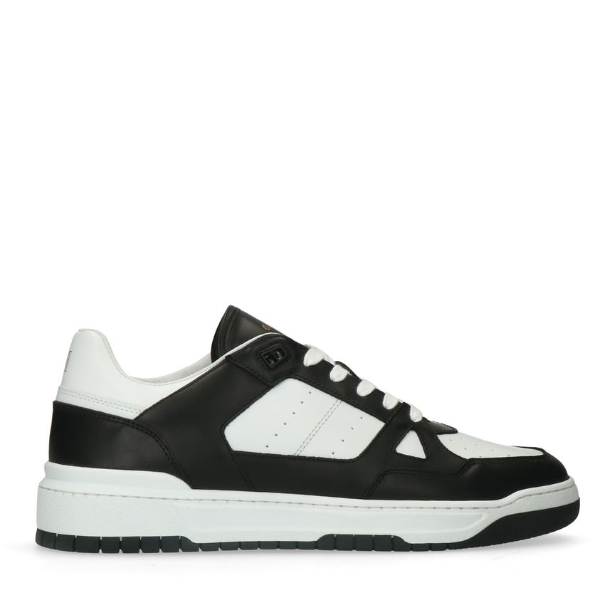 Zwarte leren sneakers