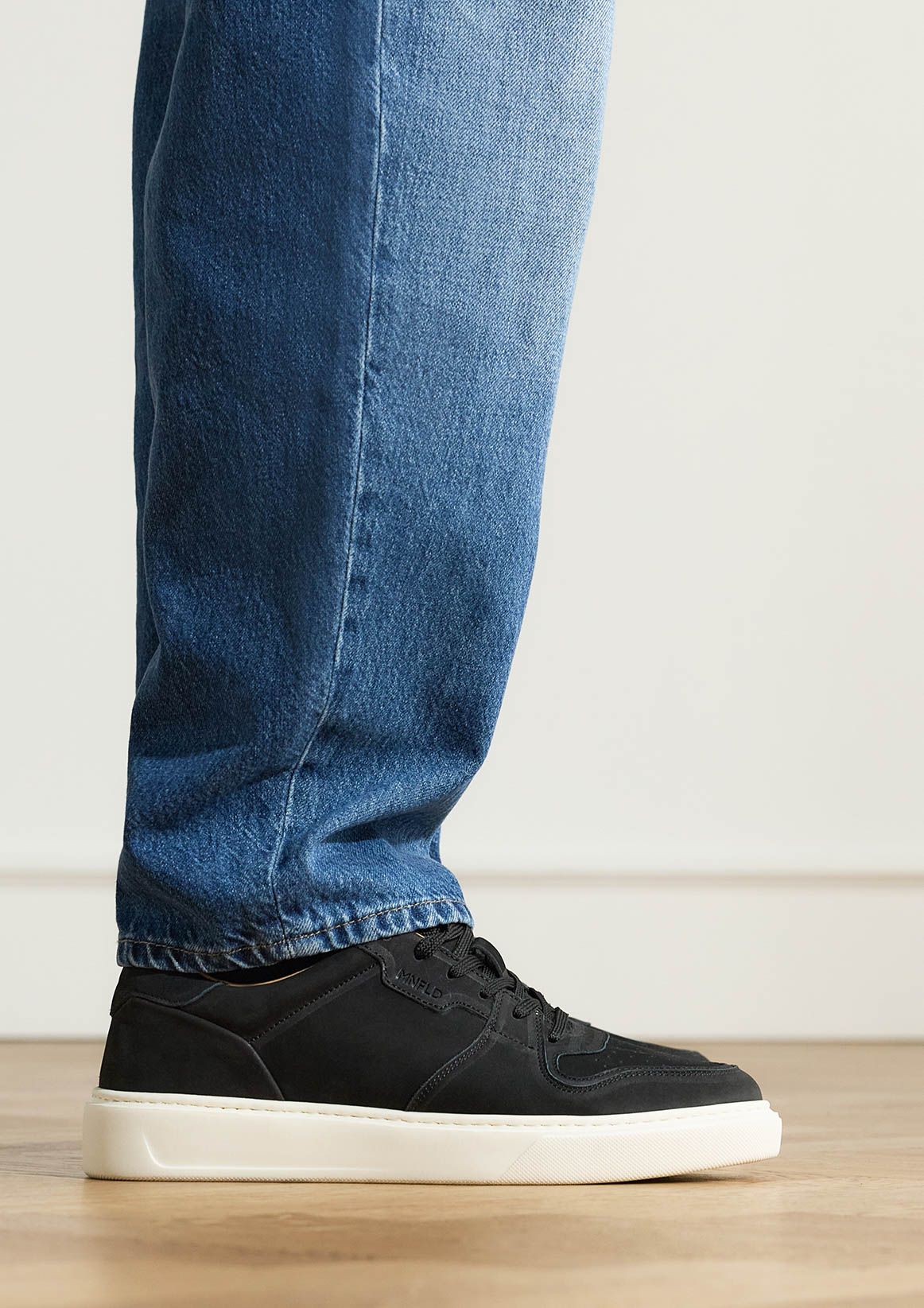 Zwarte nubuck sneakers