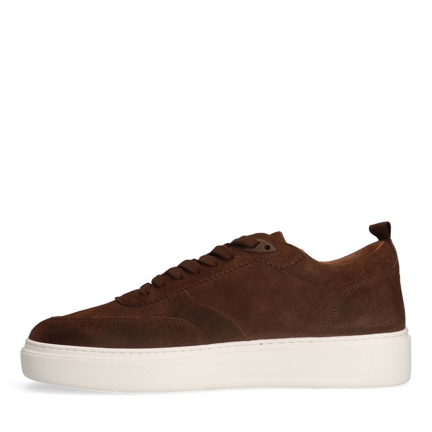 Braune Veloursleder-Sneaker