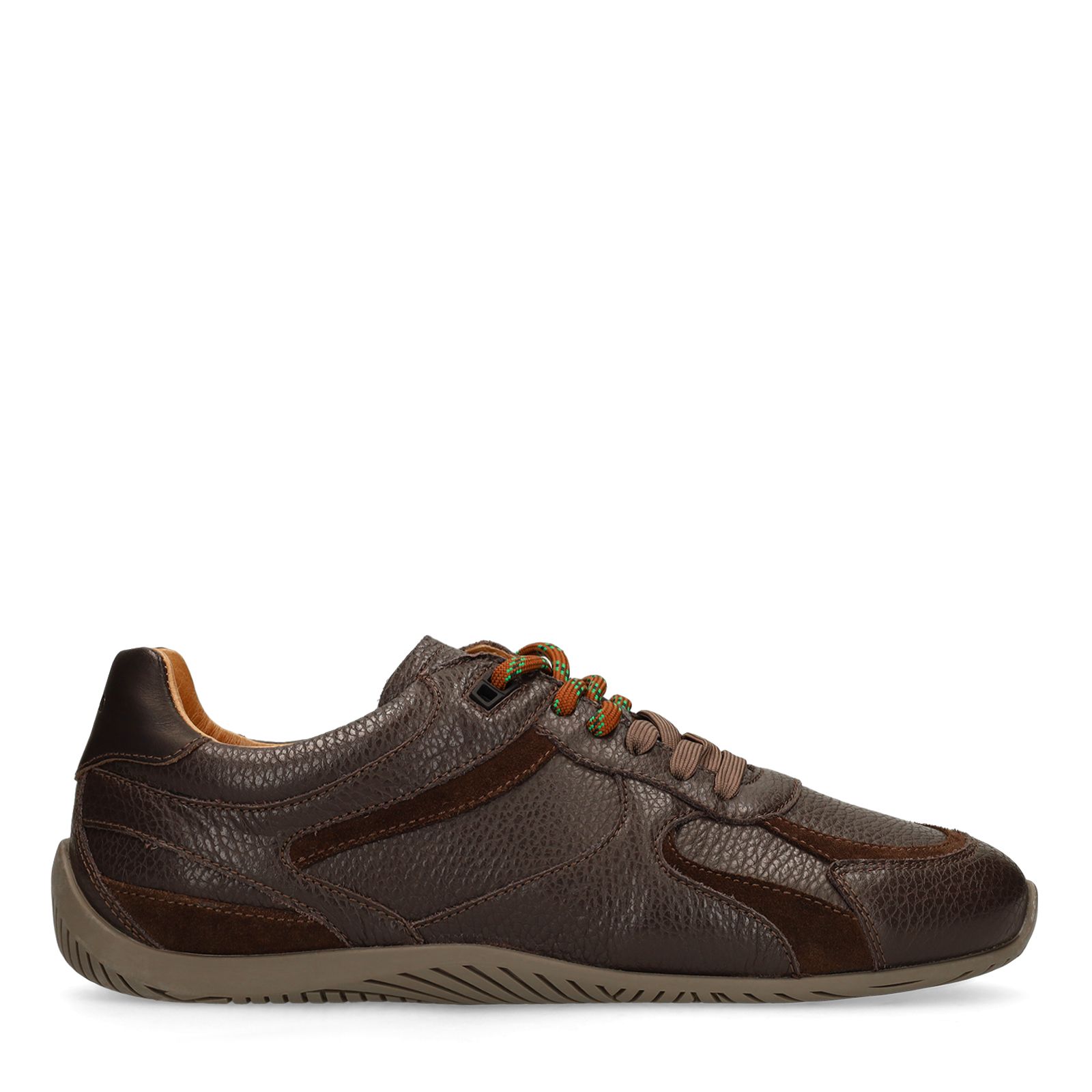 Braune Ledersneaker