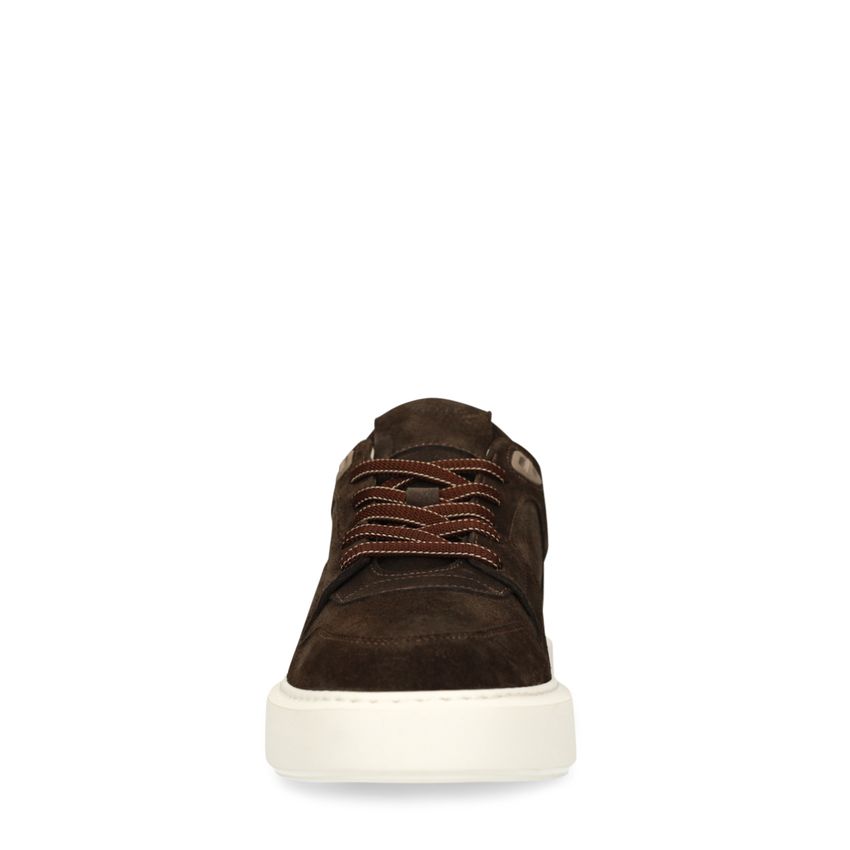 Braune Veloursleder-Sneaker