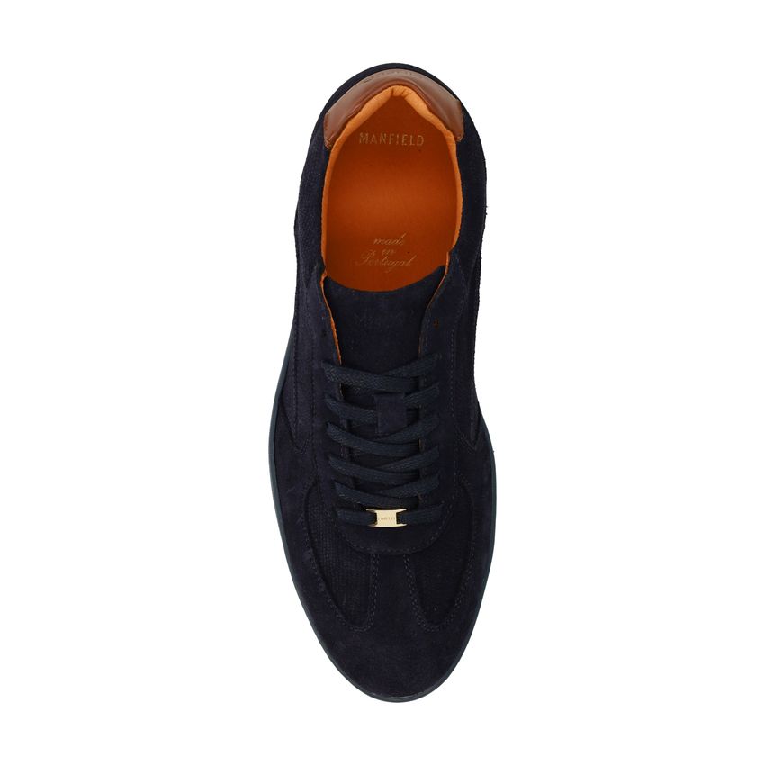 Navy suède sneakers