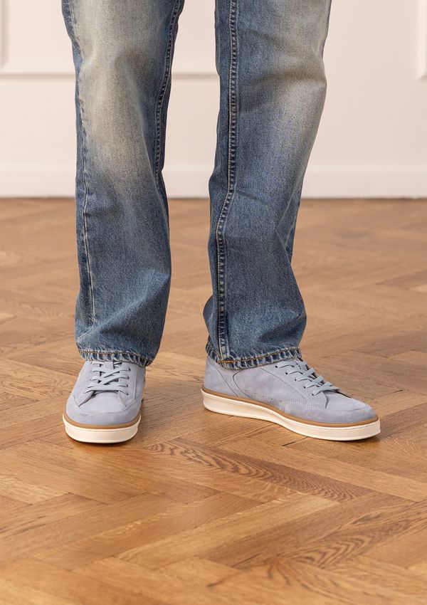 Blaue Veloursleder-Sneaker