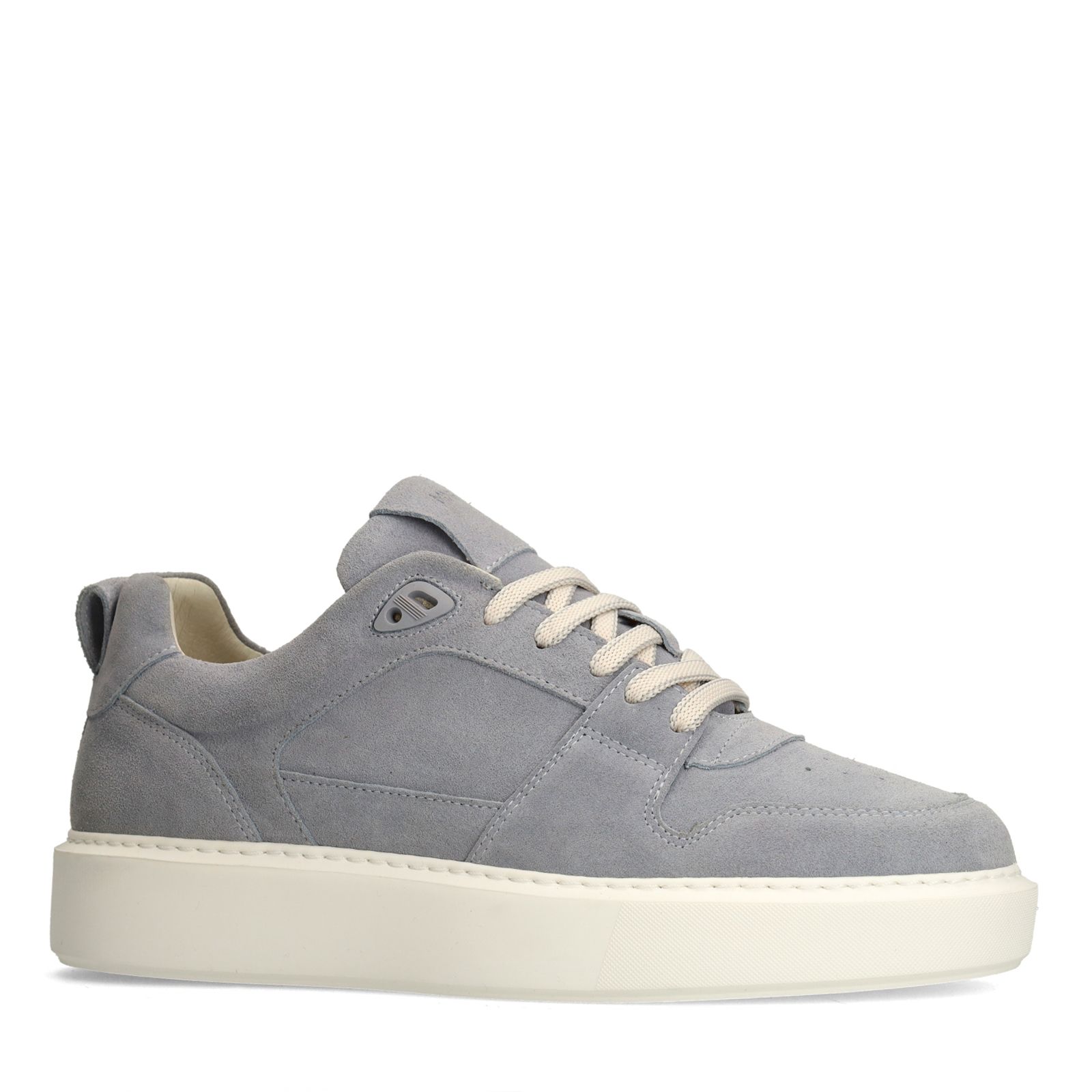 Lichtblauwe suède sneakers