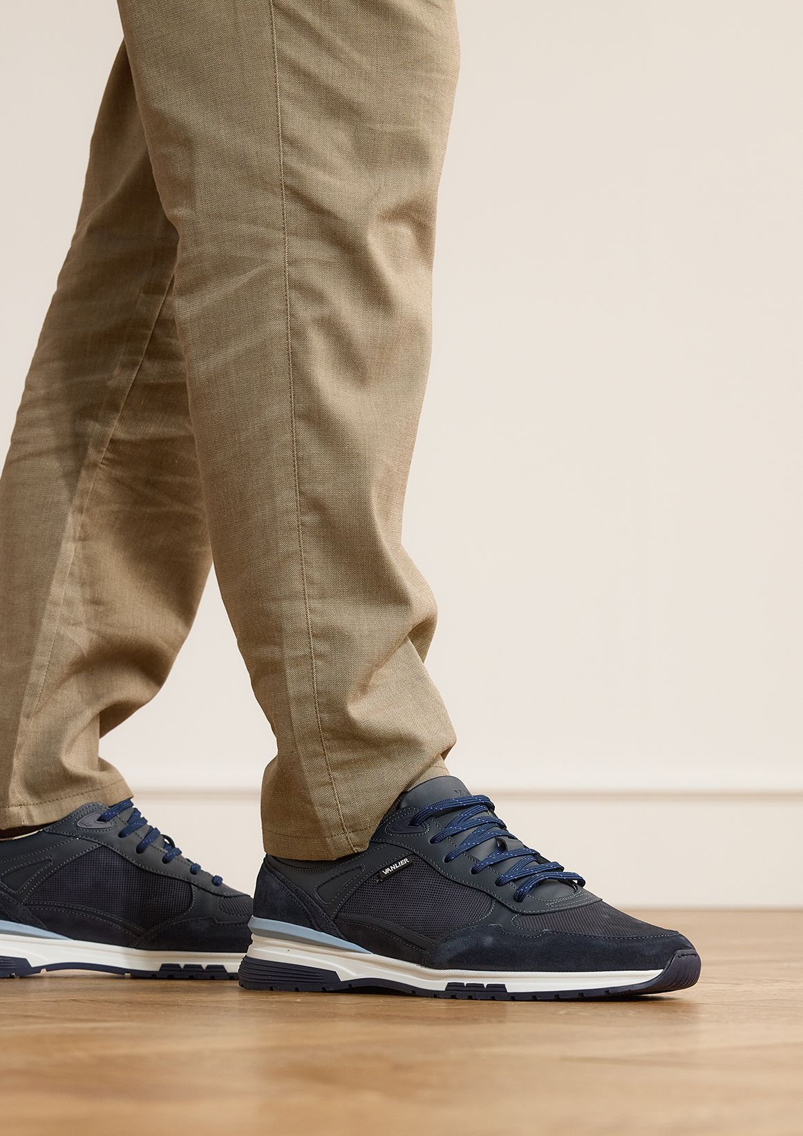 Donkerblauwe Veneto suède sneakers