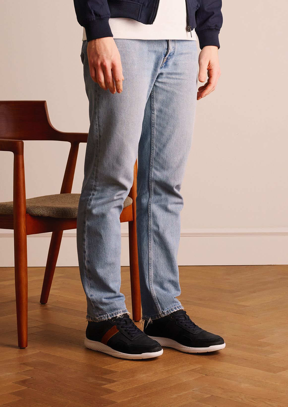 Donkerblauwe lage sneakers