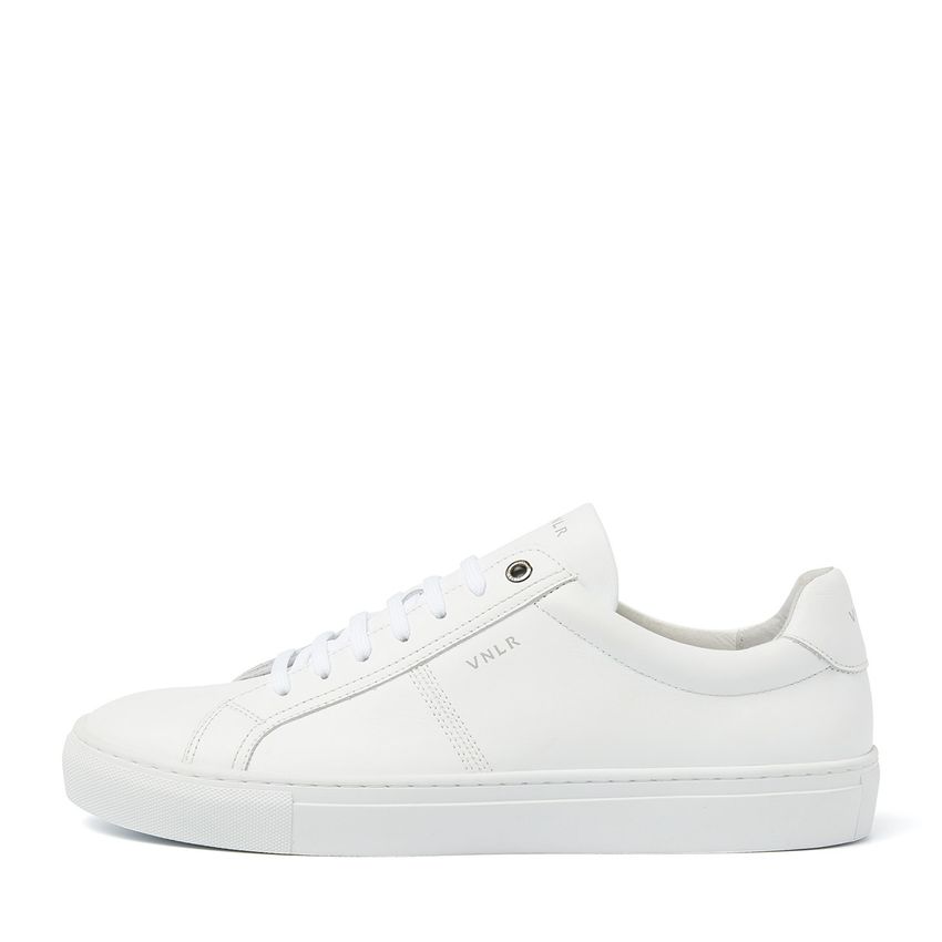 Witte leren sneakers