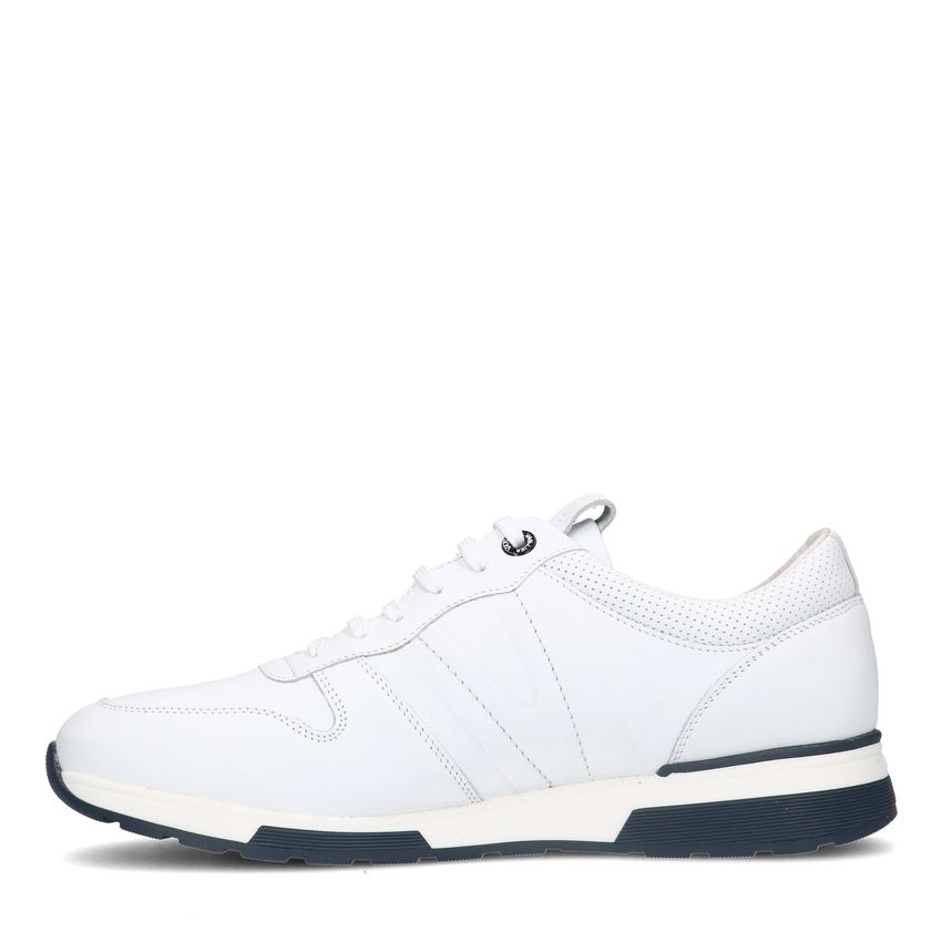 Witte leren sneakers