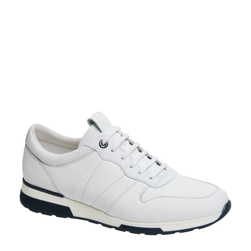 Witte leren sneakers