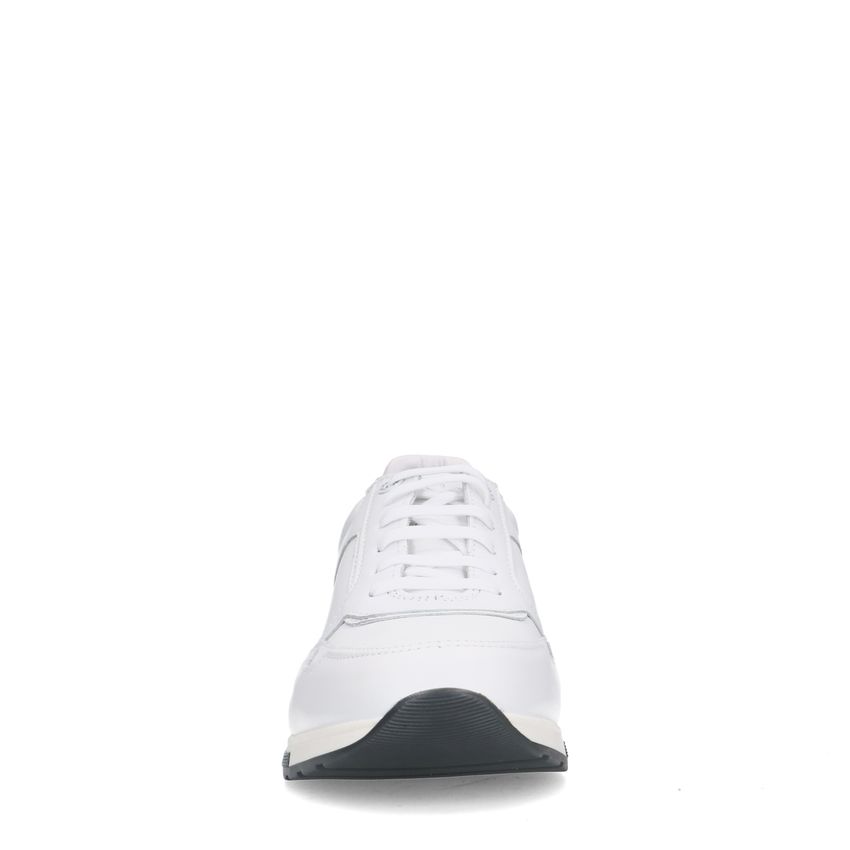 Witte leren sneakers