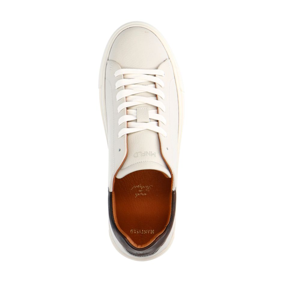 Off white leren sneakers met bruine details