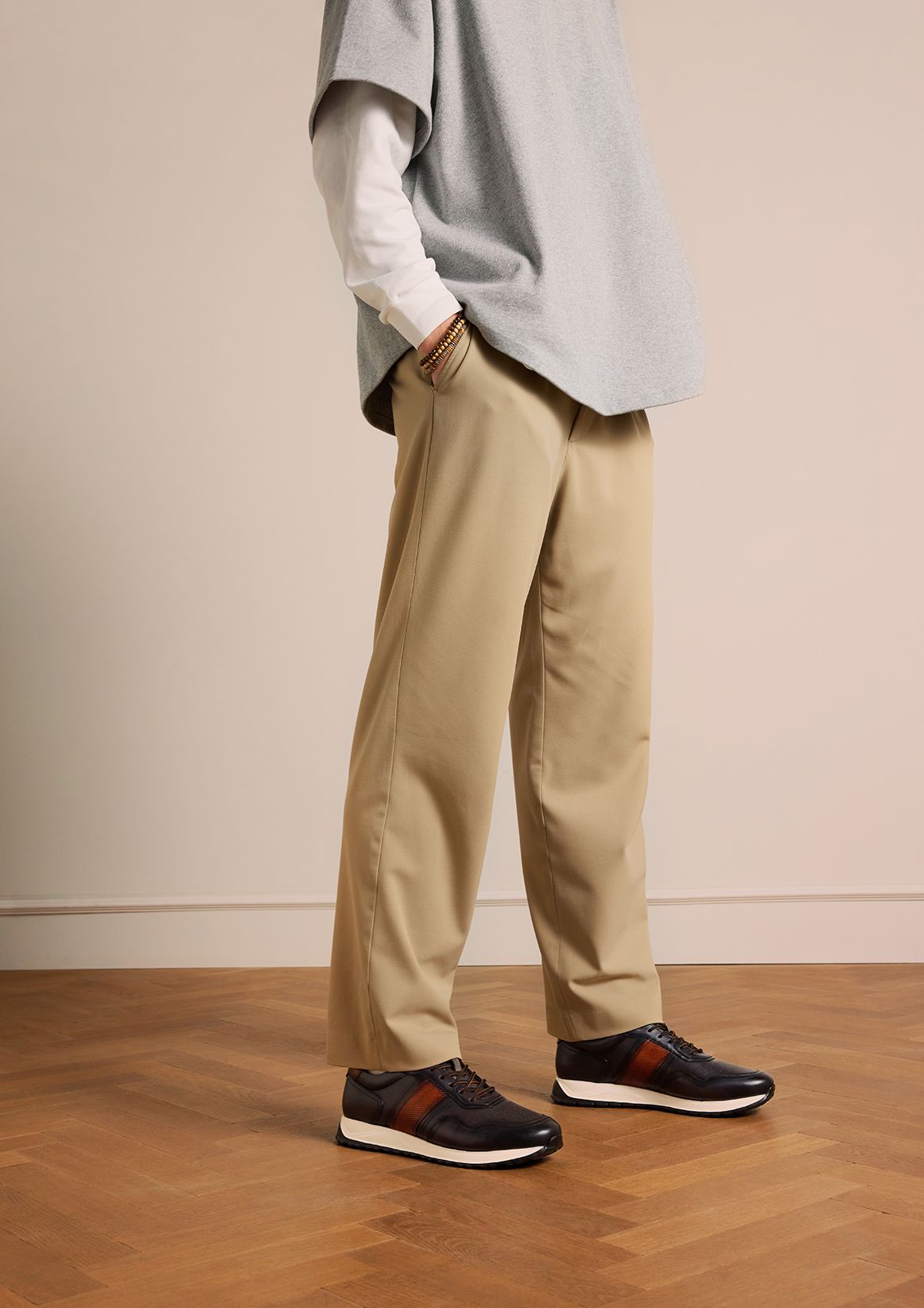 Grijze leren sneakers
