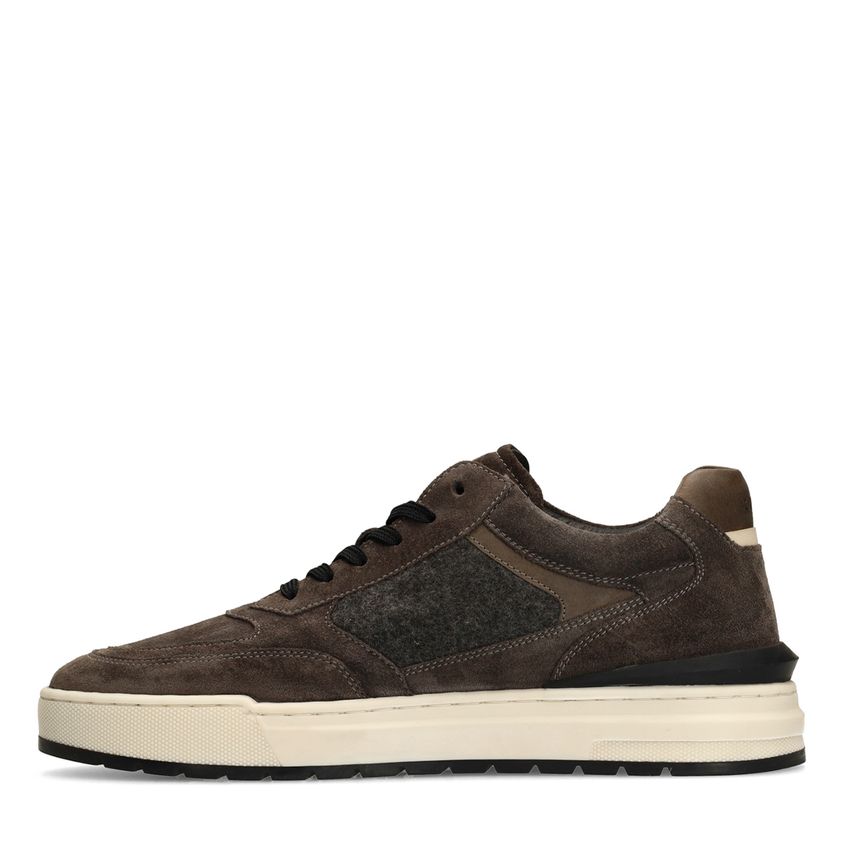 Graue Veloursleder-Sneaker