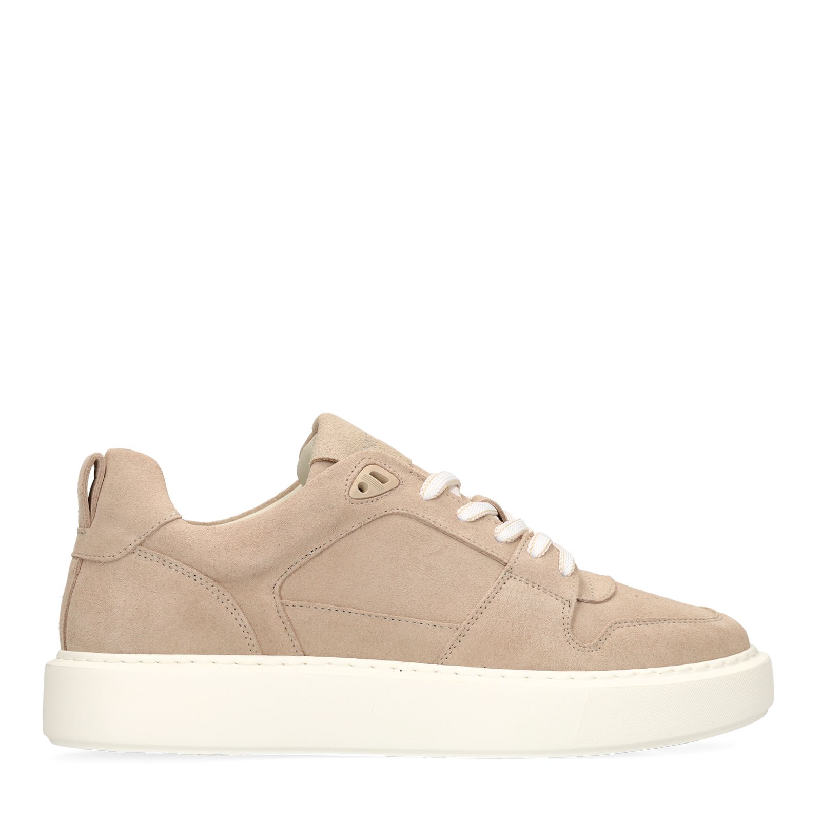 Beige suède sneakers