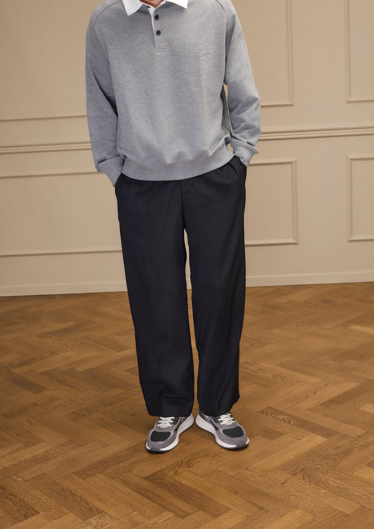 Grijze suède sneakers