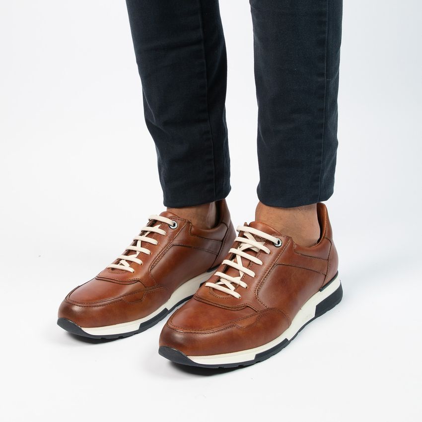 Cognac leren sneakers