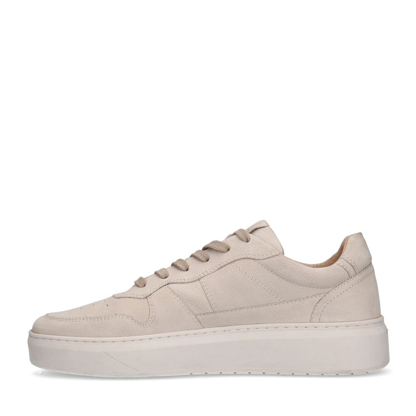 Beige nubuck sneaker