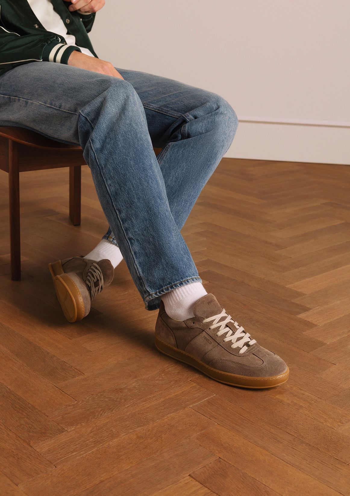 Taupe suède sneakers