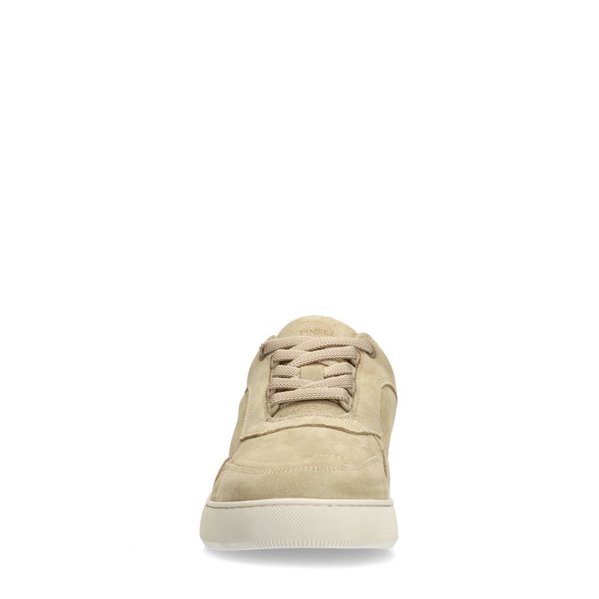 Beige suède sneakers
