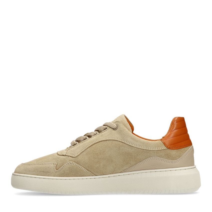 Beige suède sneakers