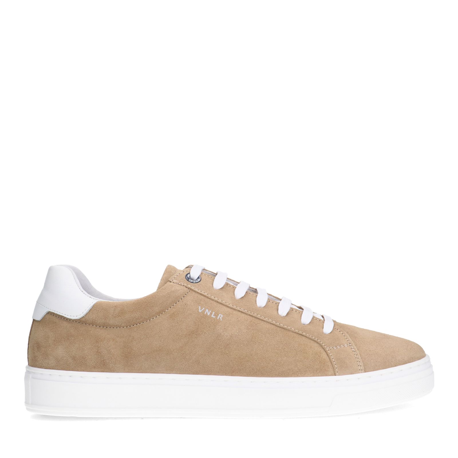 Beige suède sneakers