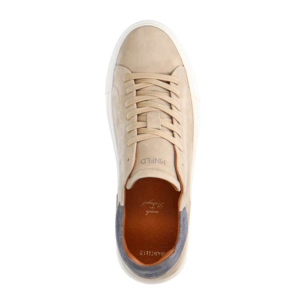 Beige nubuck sneakers met grijze details