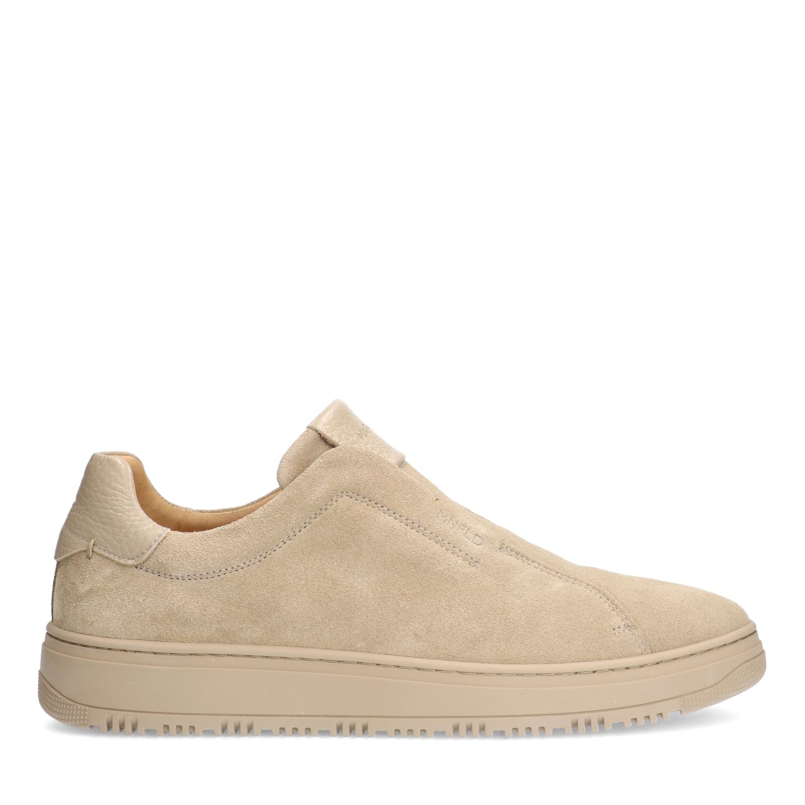 Beige suède sneakers