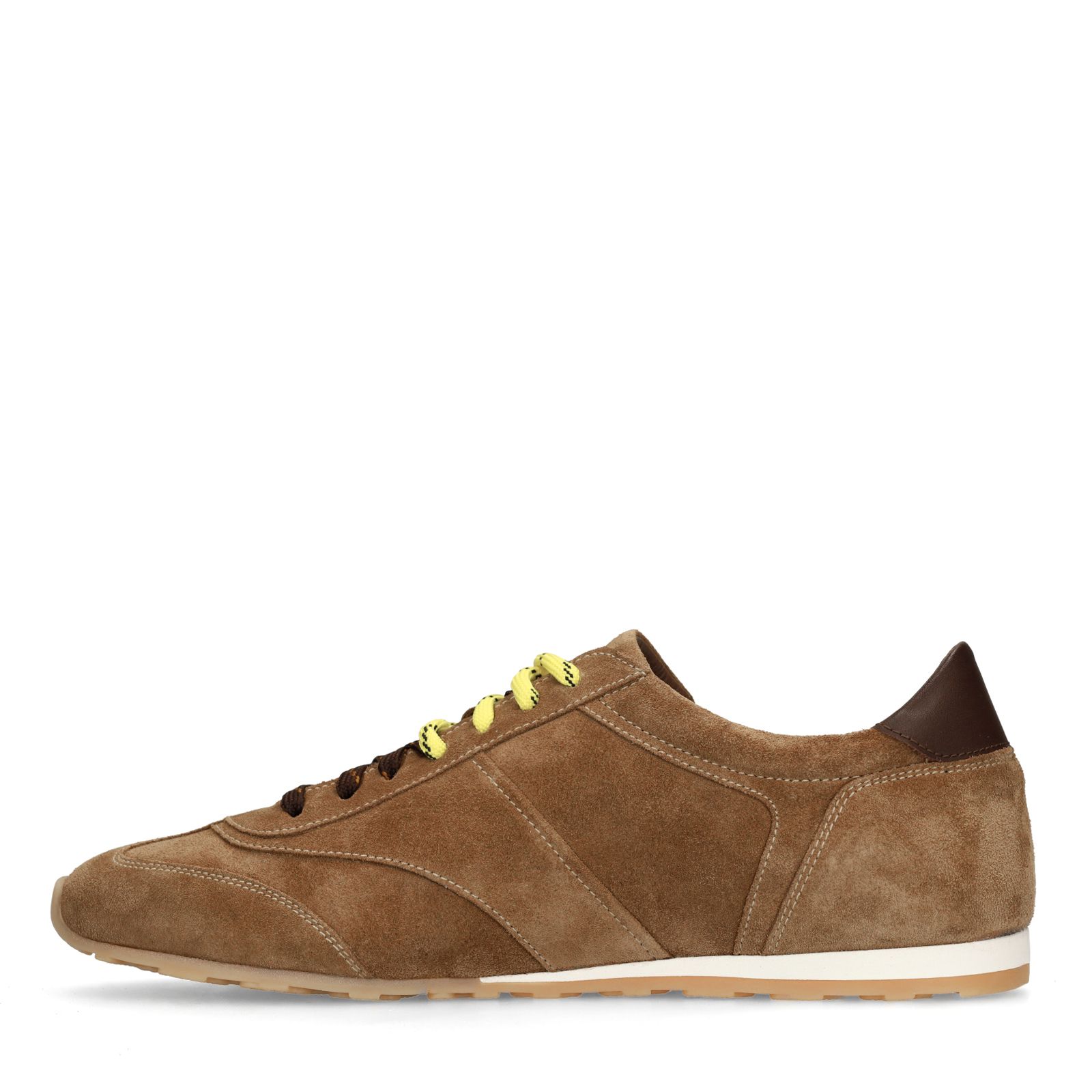 Beige suède sneakers met dubbele veters