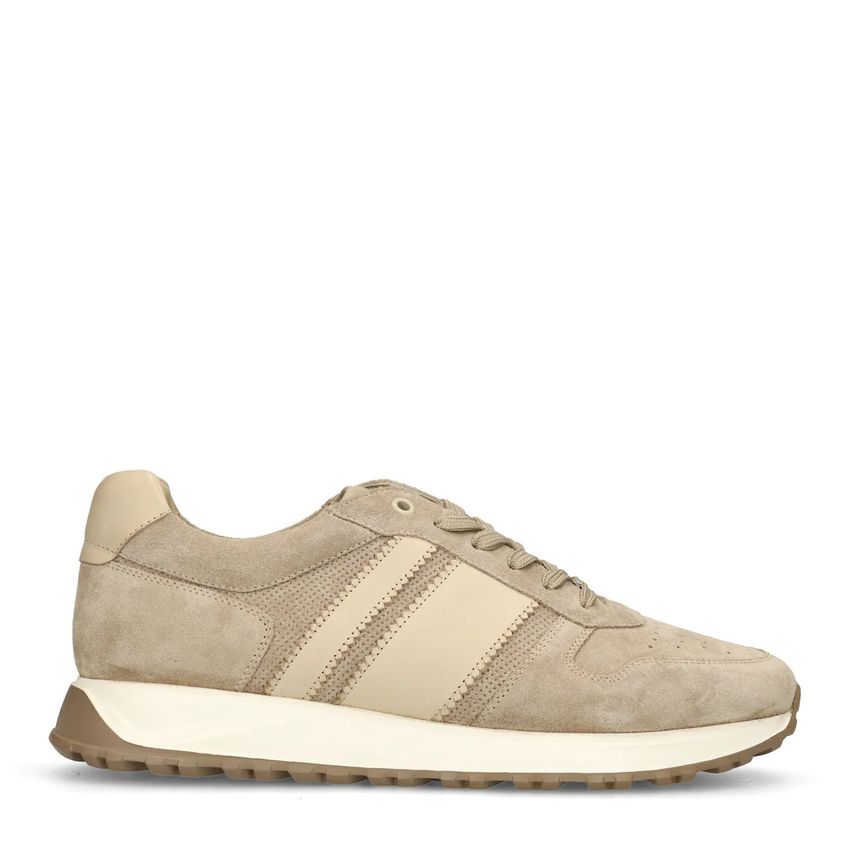 Beige suède sneakers met leren details