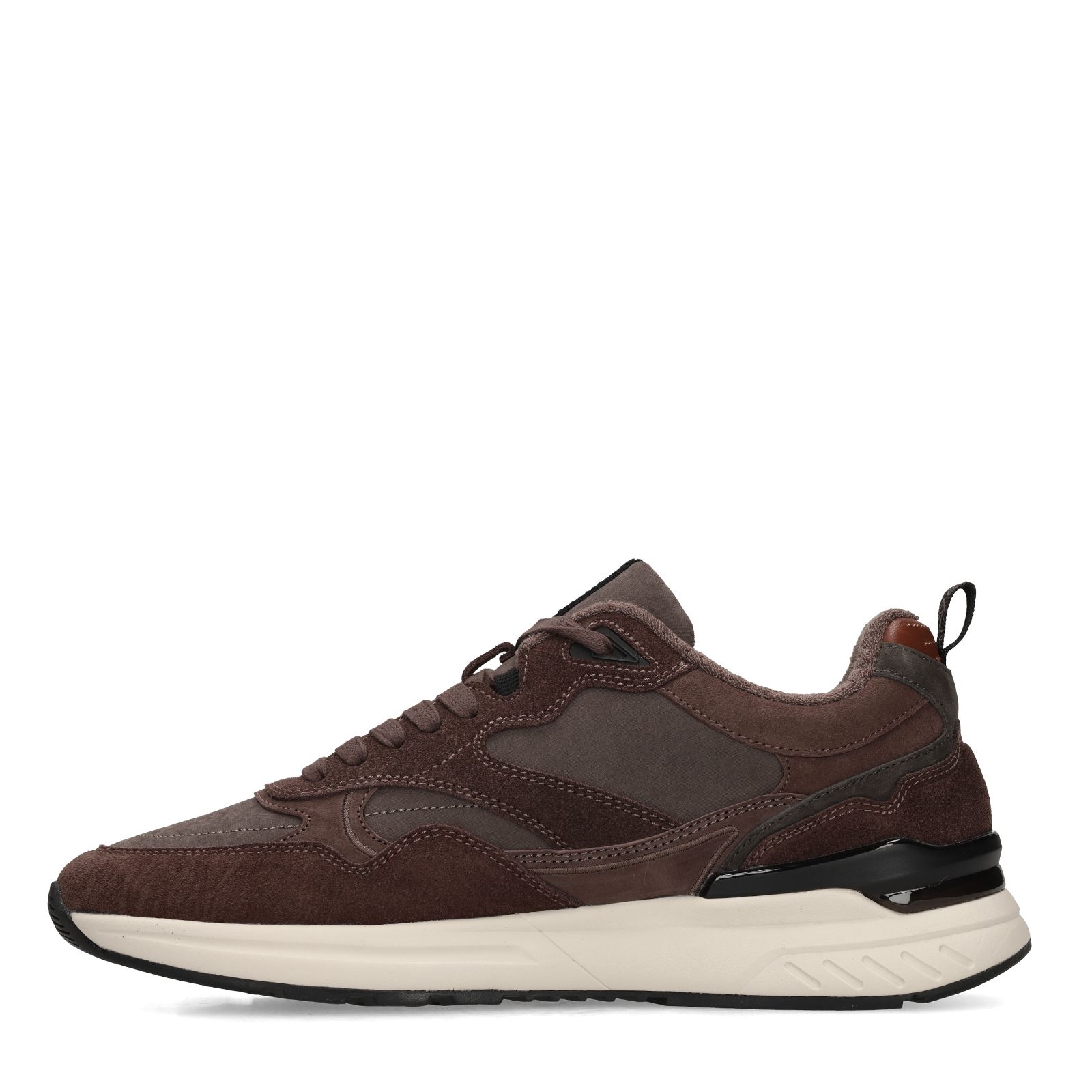 Donkerbruine suède sneakers