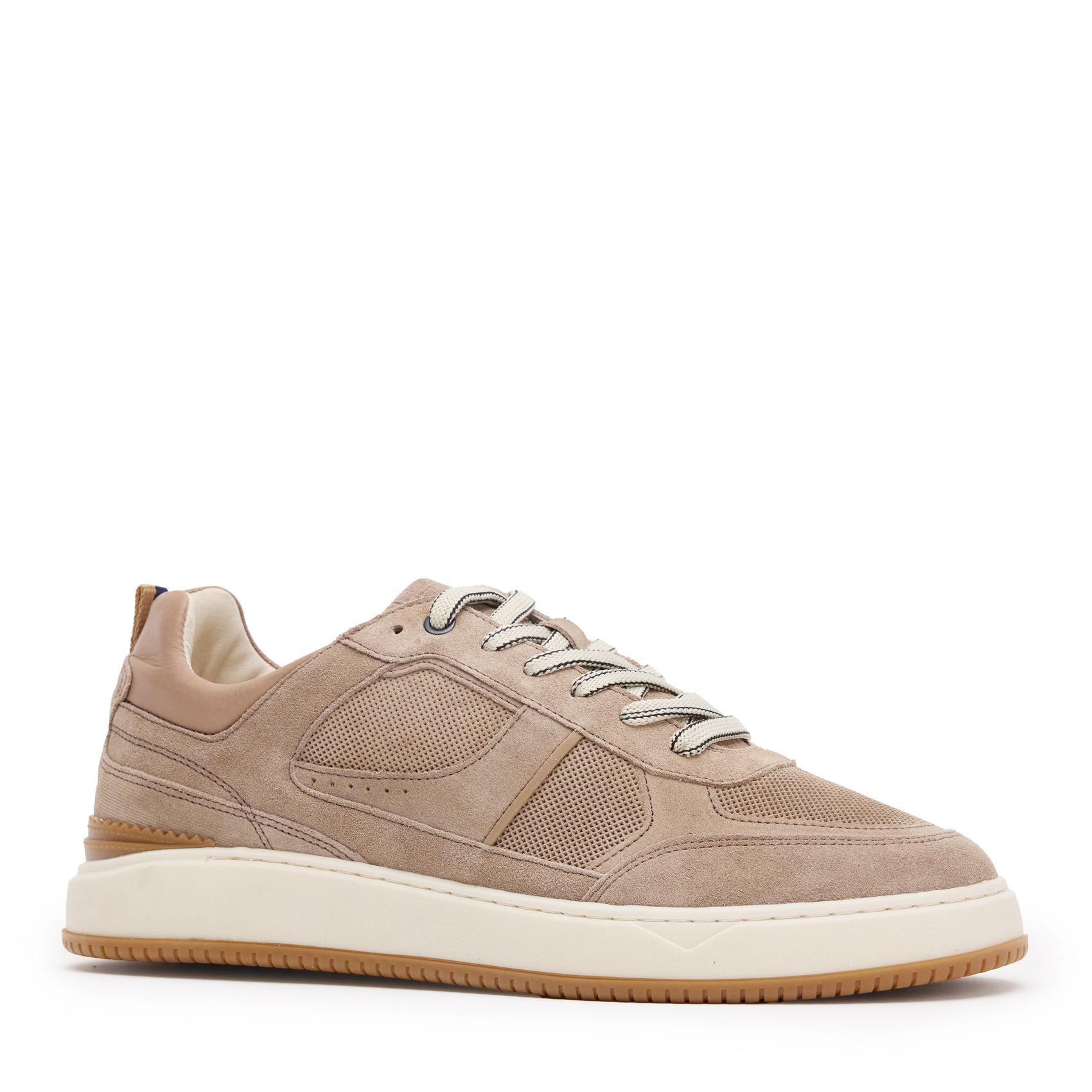 Beige suède sneakers