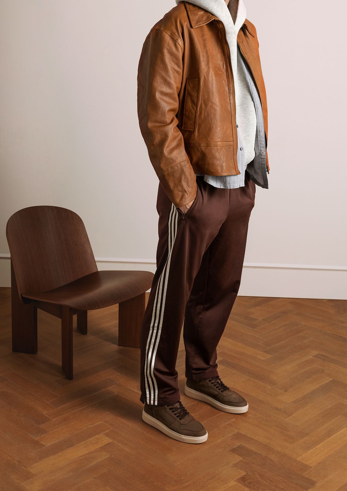 Cognac nubuck sneakers