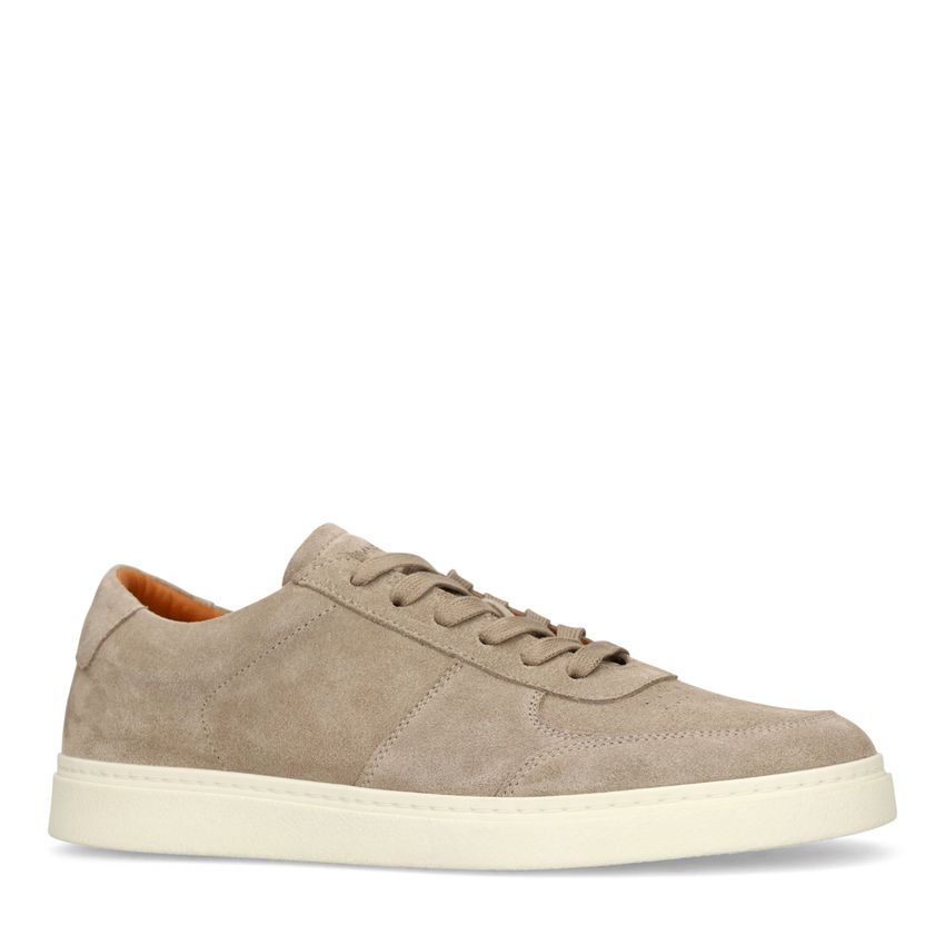 Beige suède sneakers