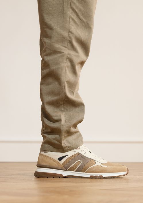 Taupefarbene Veloursleder-Sneaker