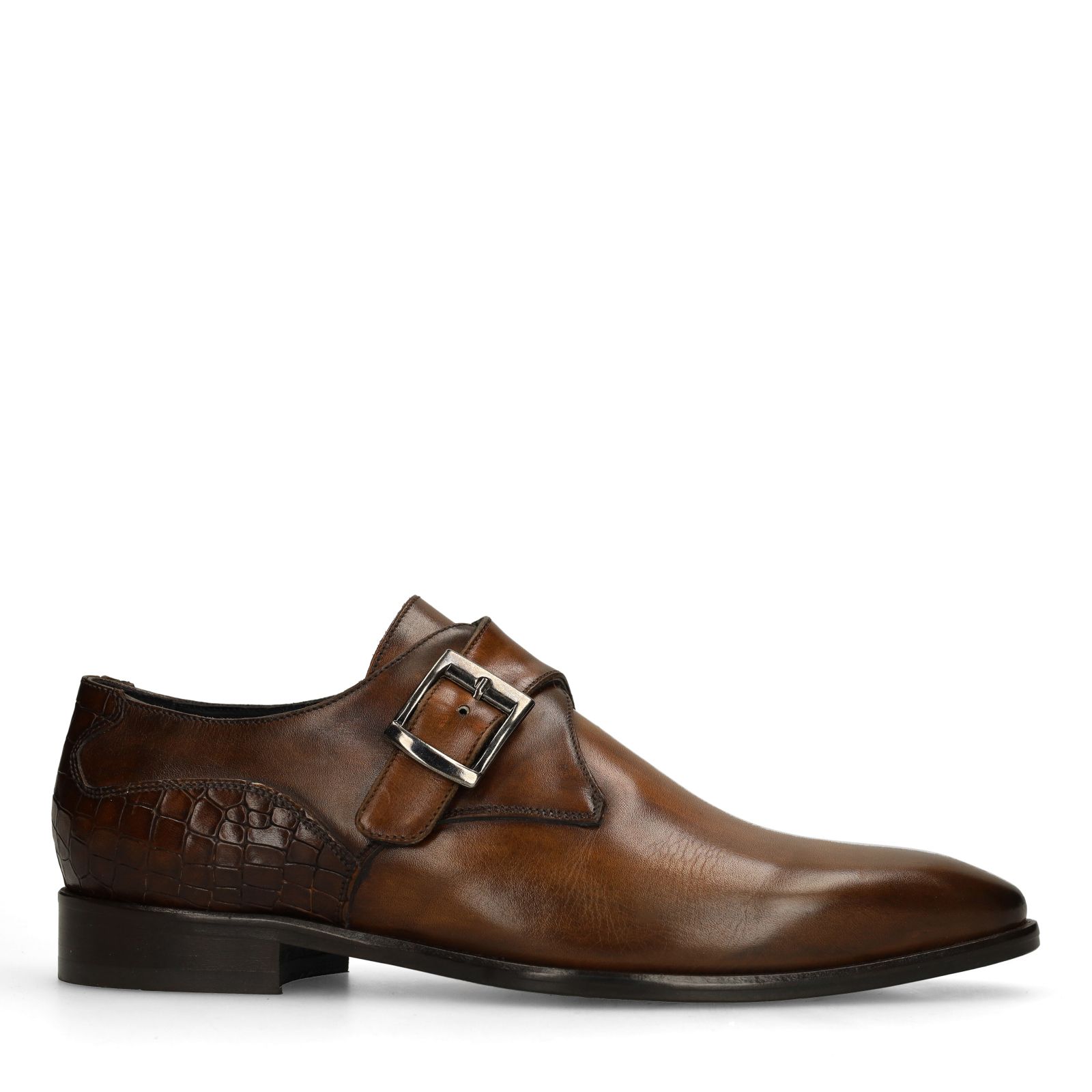 Braune Schnallenschuhe aus Leder