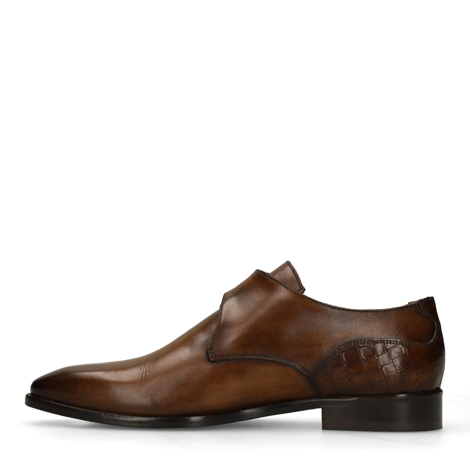Braune Schnallenschuhe aus Leder